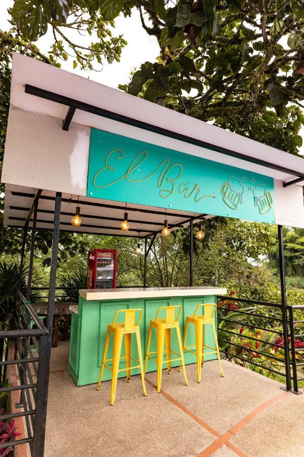 Hotel Eden Parque Del Cafe モンテネグロ エクステリア 写真